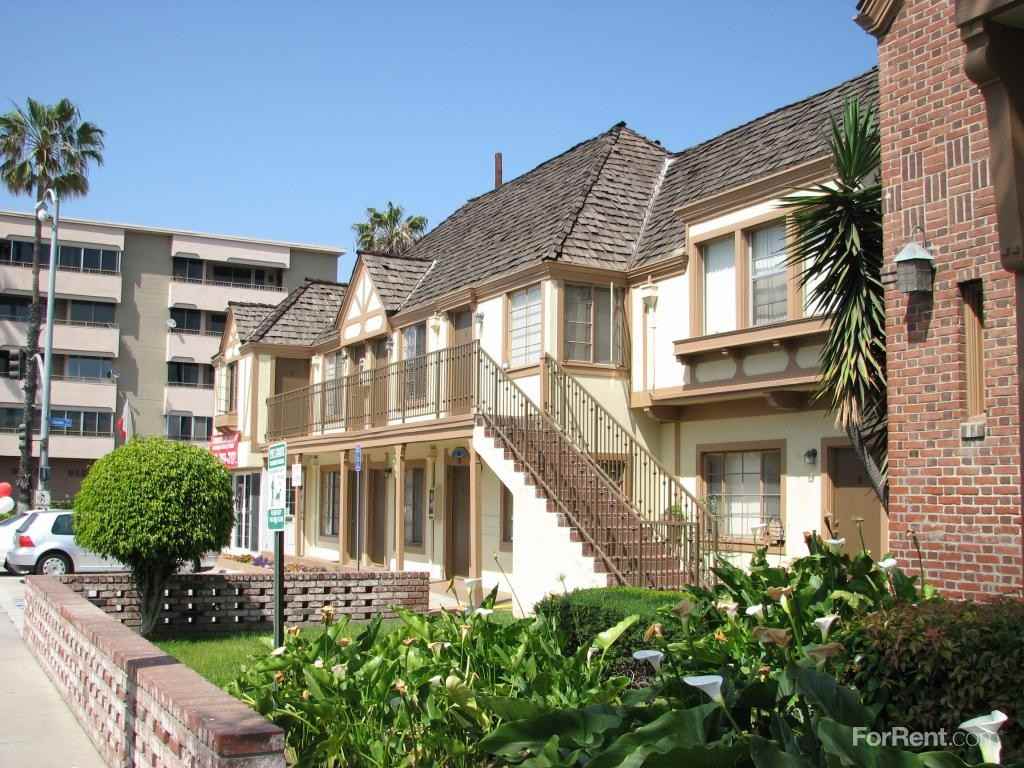 Long Beach Terrace Apartments - Photo 3 of 20