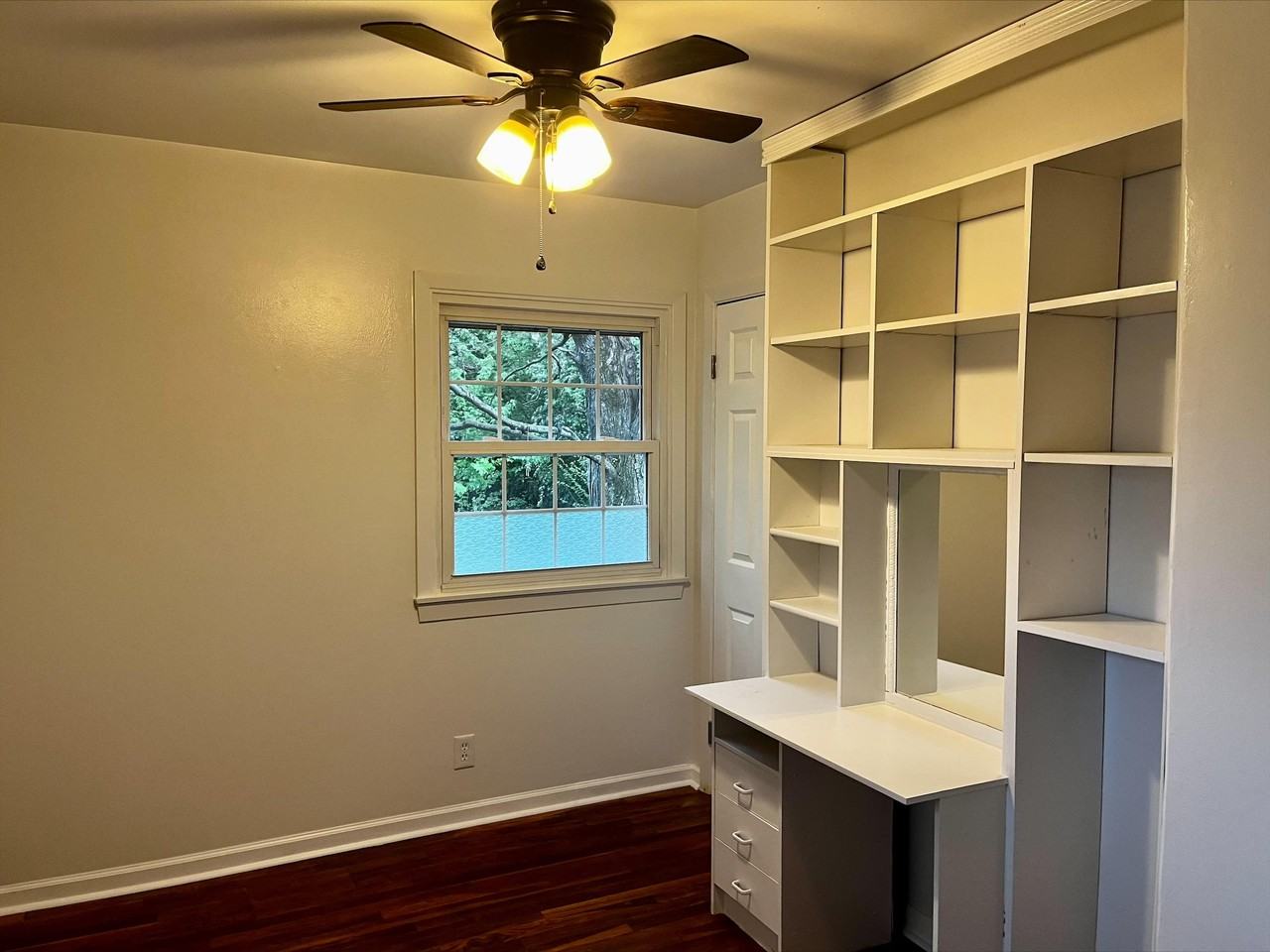 1404 Logan St #1 - Photo 2 of 10