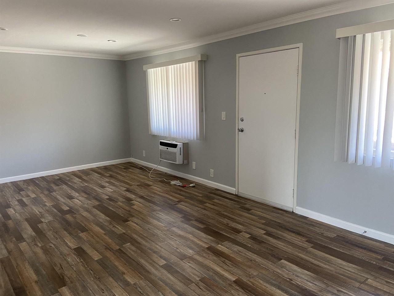 4323 Perlita Ave #16 - Photo 2 of 19