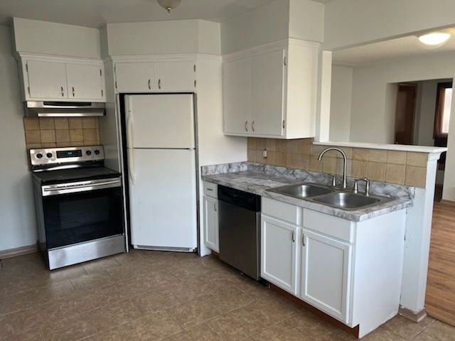 3822 3rd St Ne - Photo 2 of 8