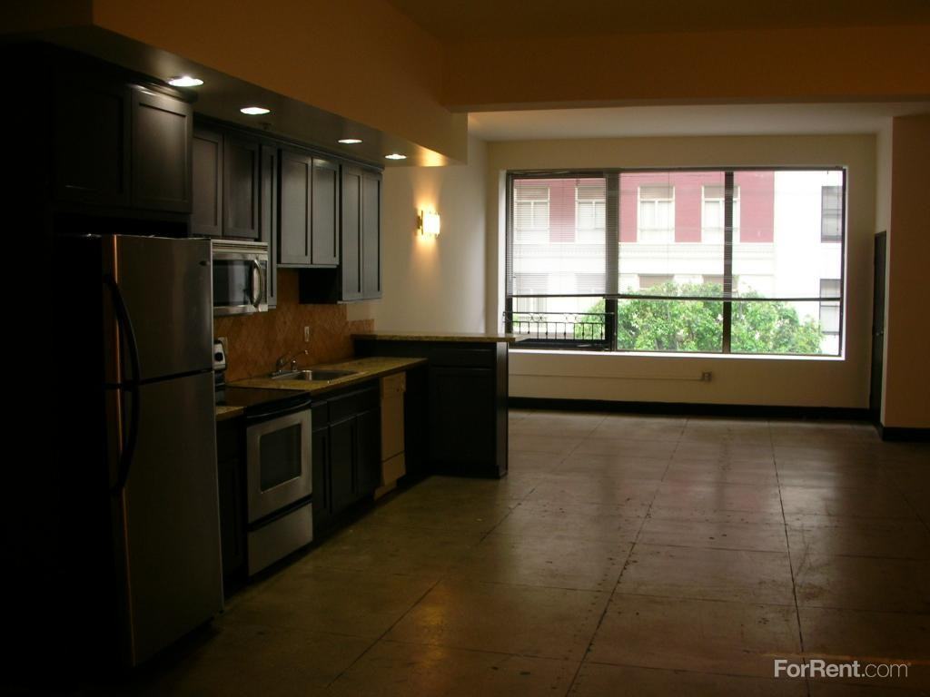 City Loft Square - Photo 2 of 20