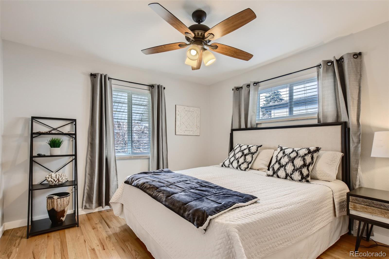 2070 Kendall St - Photo 3 of 14