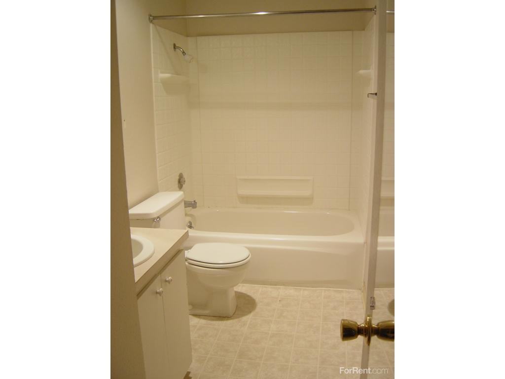 Tradewinds Apartments - Photo 3 of 20