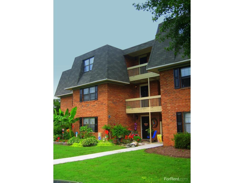 The Brittany Apartments 706 Huffman Mill Rd, Burlington, NC 27215
