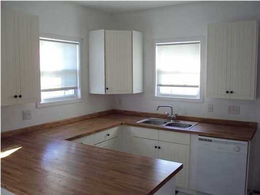 521 S 1st St - Photo 2 of 6