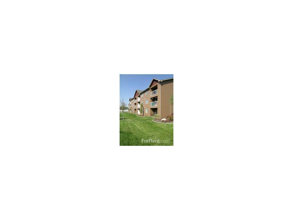 Twin Pines Apartments - Photo 2 of 16