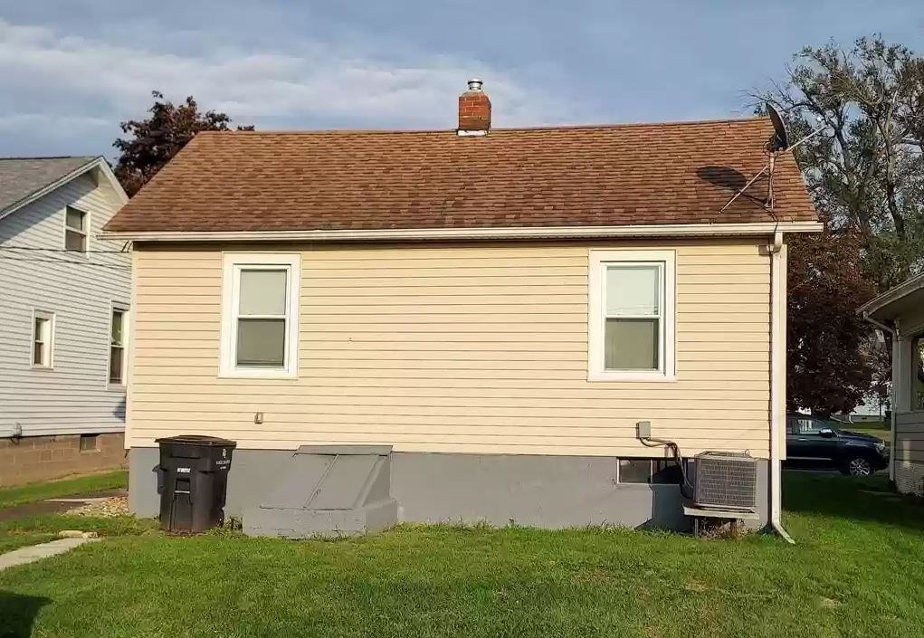 1312 9th St - Photo 2 of 22