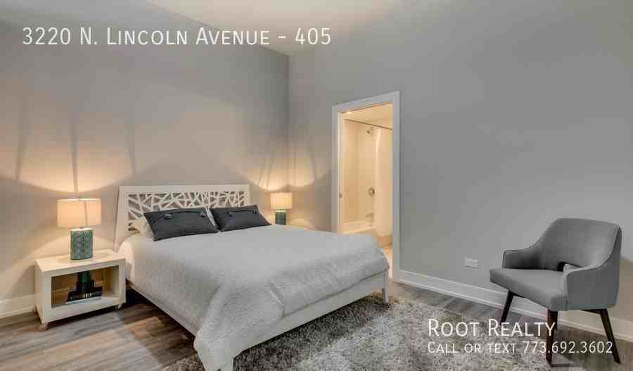 3220 N Lincoln Ave #405 - Photo 2 of 5