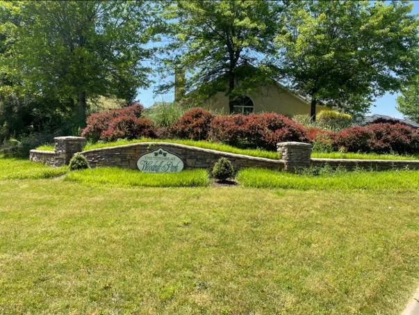 4 Creekbend Court - Photo 2 of 15