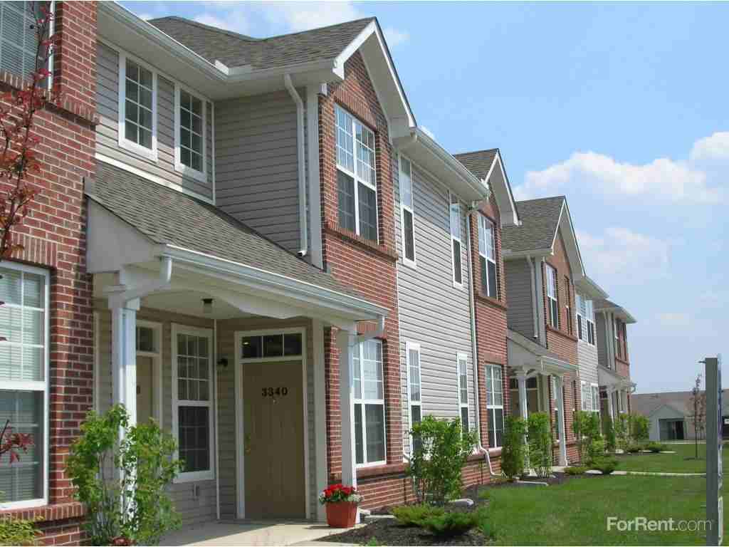 The Heights At Knollwood Crossing Apartments 3298 Reflection