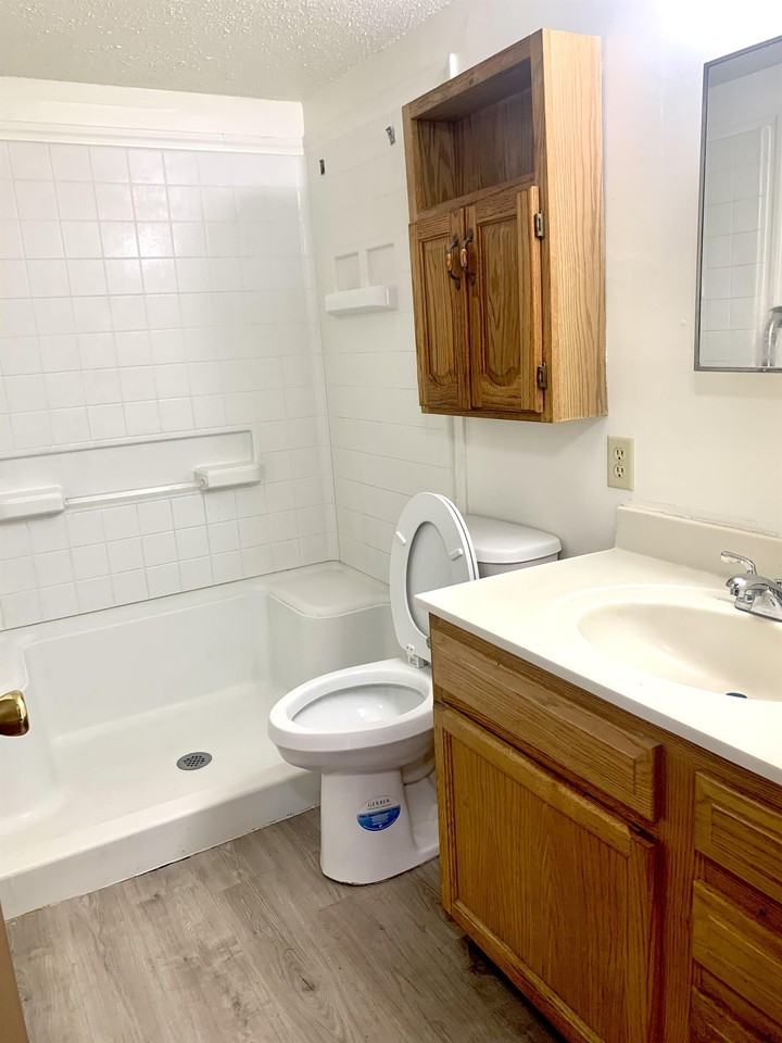 2108 N Adams St #2108-4 - Photo 2 of 6