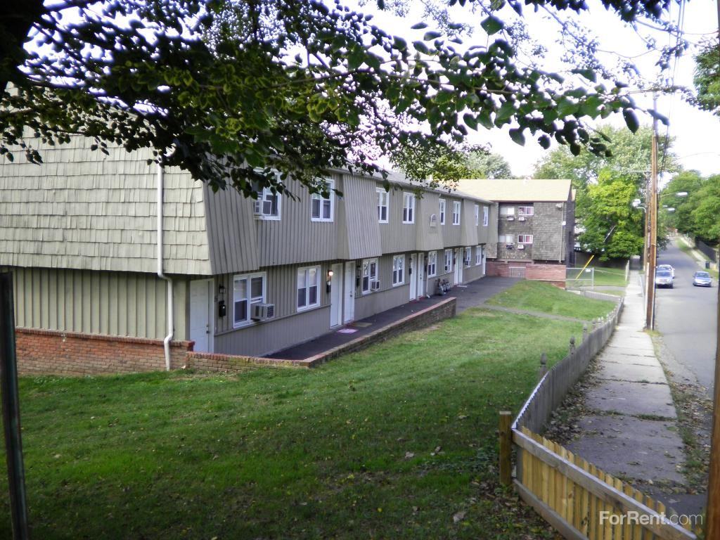 Warner Village Condominiums - Photo 3 of 3