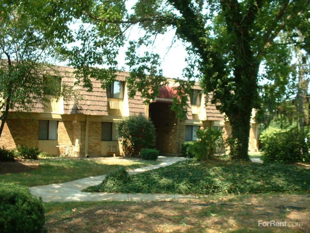 Garden Woods Apartments - Photo 2 of 10