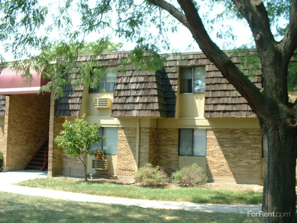 Garden Woods Apartments - Photo 3 of 10