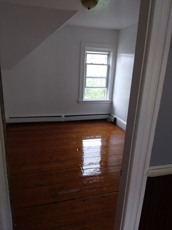 71 Felix Street #3 - Photo 4 of 5