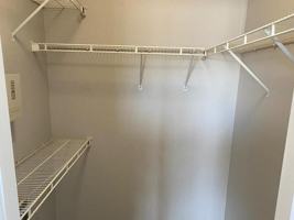 featured image of 1735 Presidential Hts