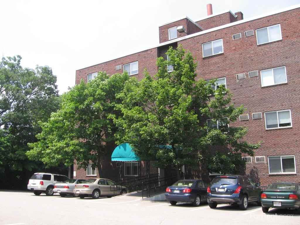 Sudbury Arms - Photo 3 of 13