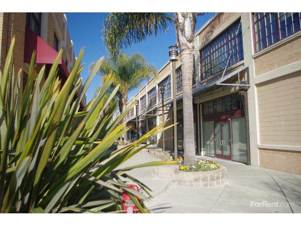 Durant Lofts Apartments 10970 International Blvd, Oakland, CA 94603 Zumper