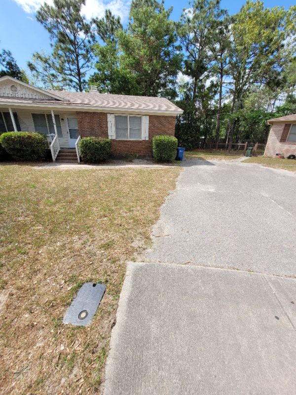 577 Nina Pl - Photo 2 of 7