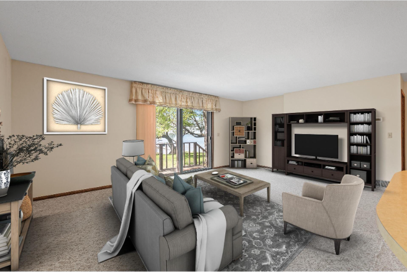 7271 N Shore Trl N - Photo 3 of 23