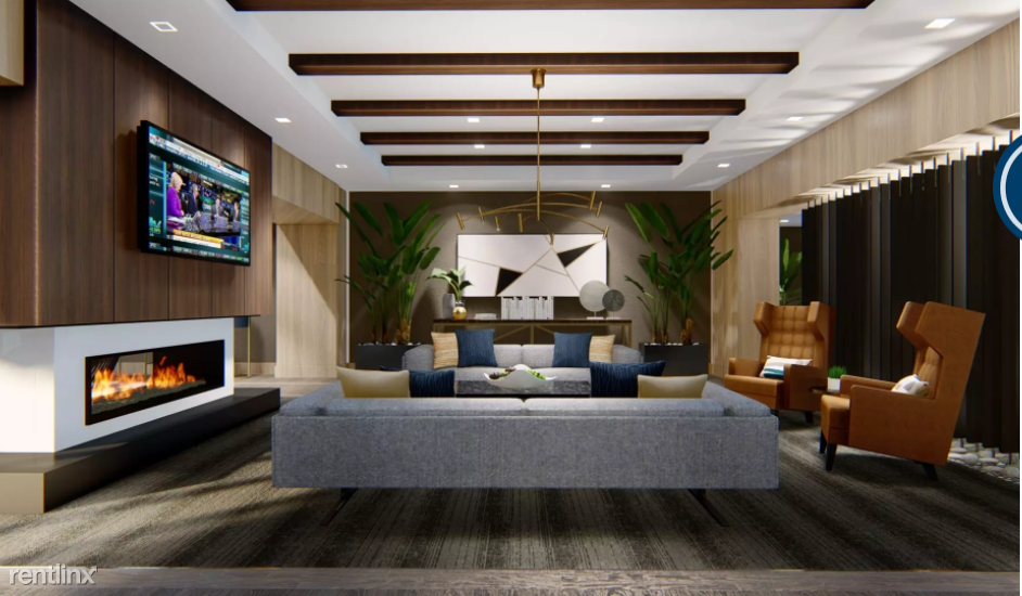 660 W Big Beaver Rd - Photo 3 of 44