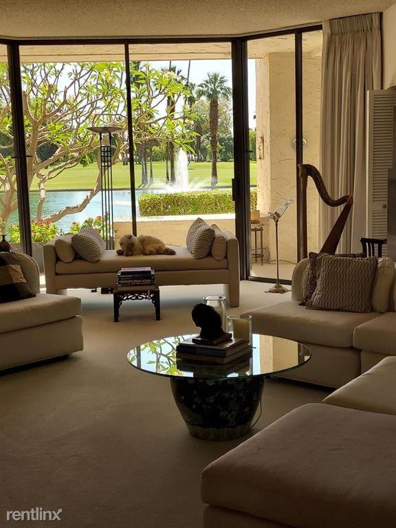 910 Desert Dr #113 - Photo 2 of 10