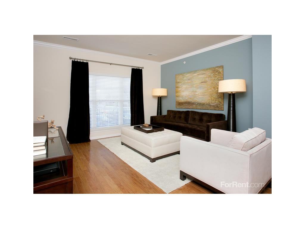 Hanley Station Condominiums - Photo 3 of 19