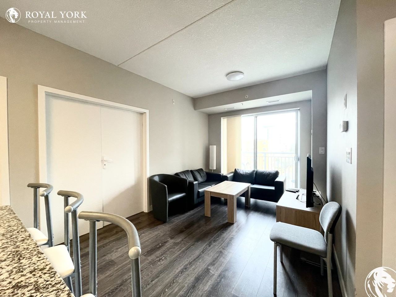 280 Lester St #603 - Photo 3 of 39