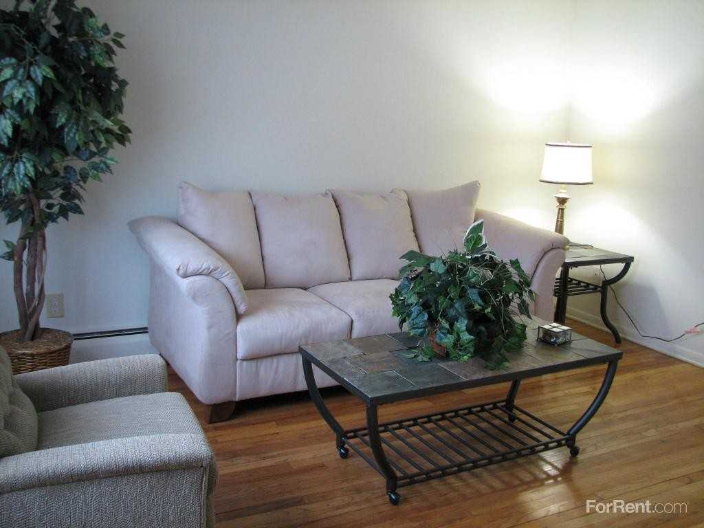 Redstone Gardens - Photo 3 of 18