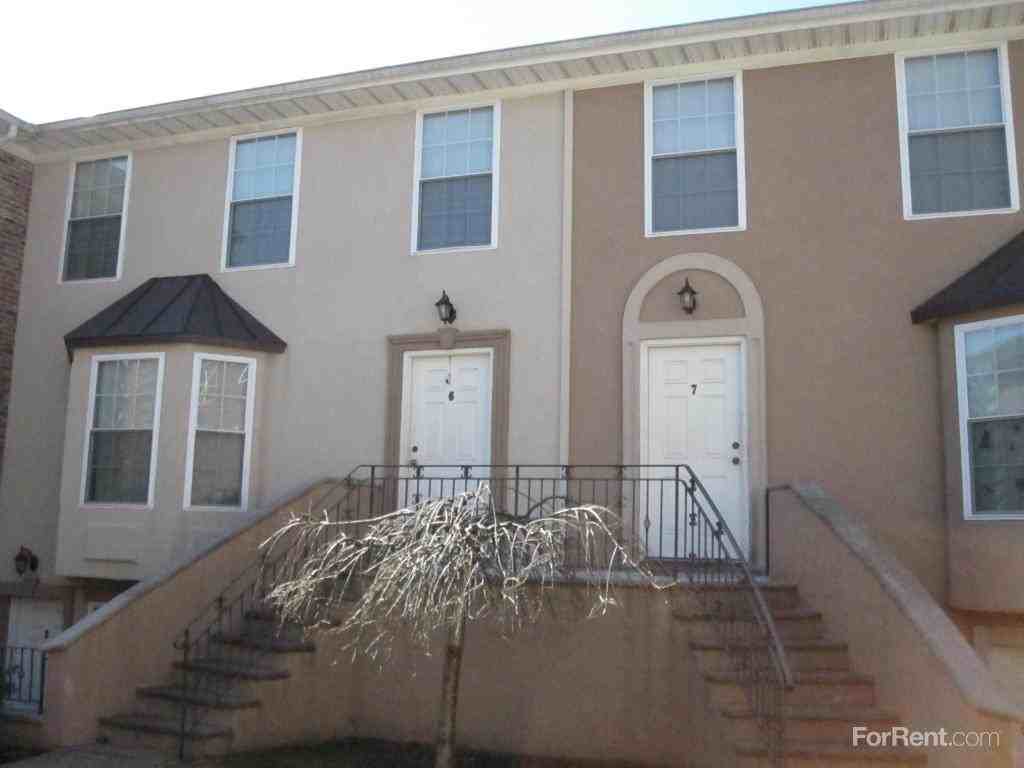 Villa Esperanza - 315 Osborne Terrace, Newark, NJ 07112 - Apartment for