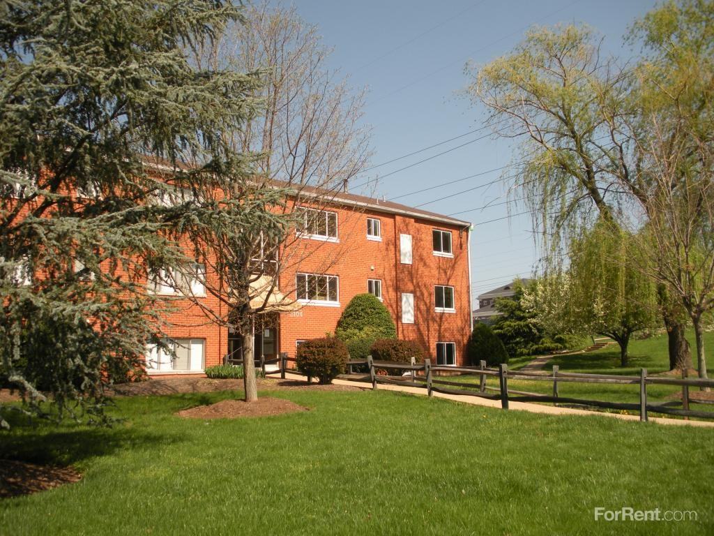 Orchard Landing Apartments 3119 Chesapeake Dr, Dumfries, VA 22026