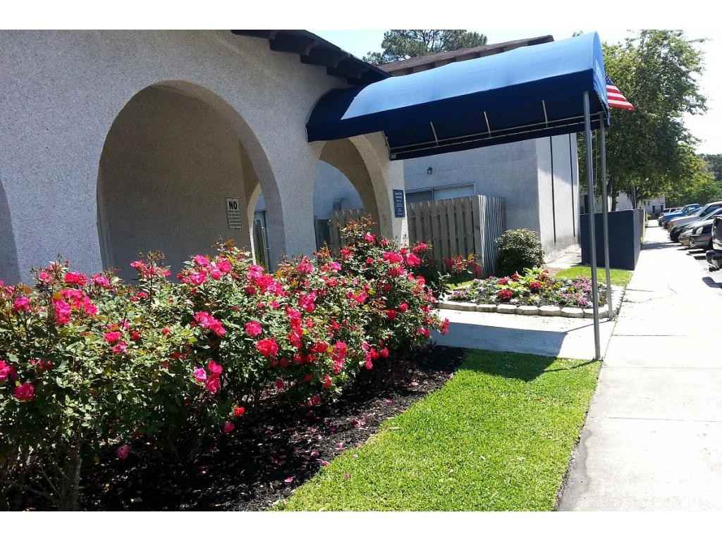 Spanish Villa Apartments 10611 Abercorn St, Savannah, GA 31419 Zumper