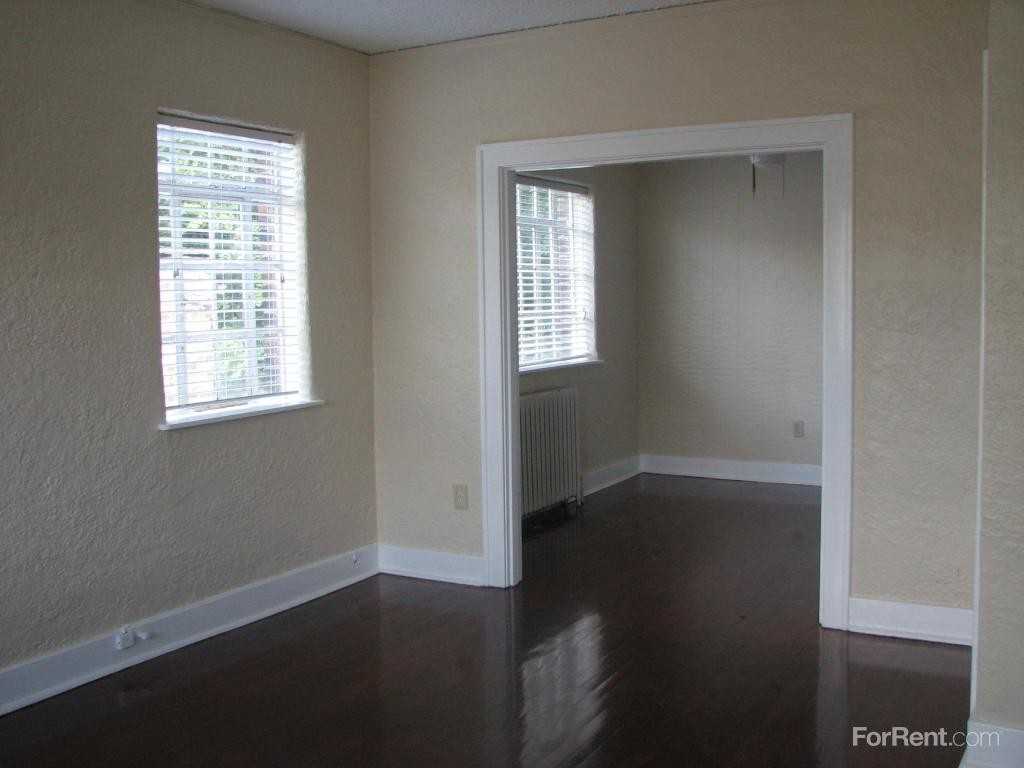 Forest Arms - Photo 3 of 11