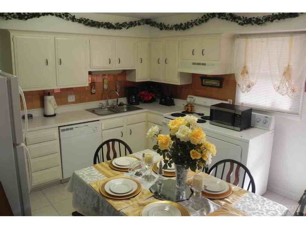 Azalea Park - Photo 2 of 2