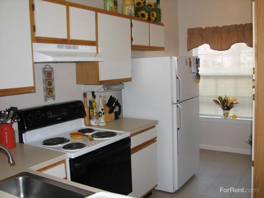 Country Place - Photo 2 of 14