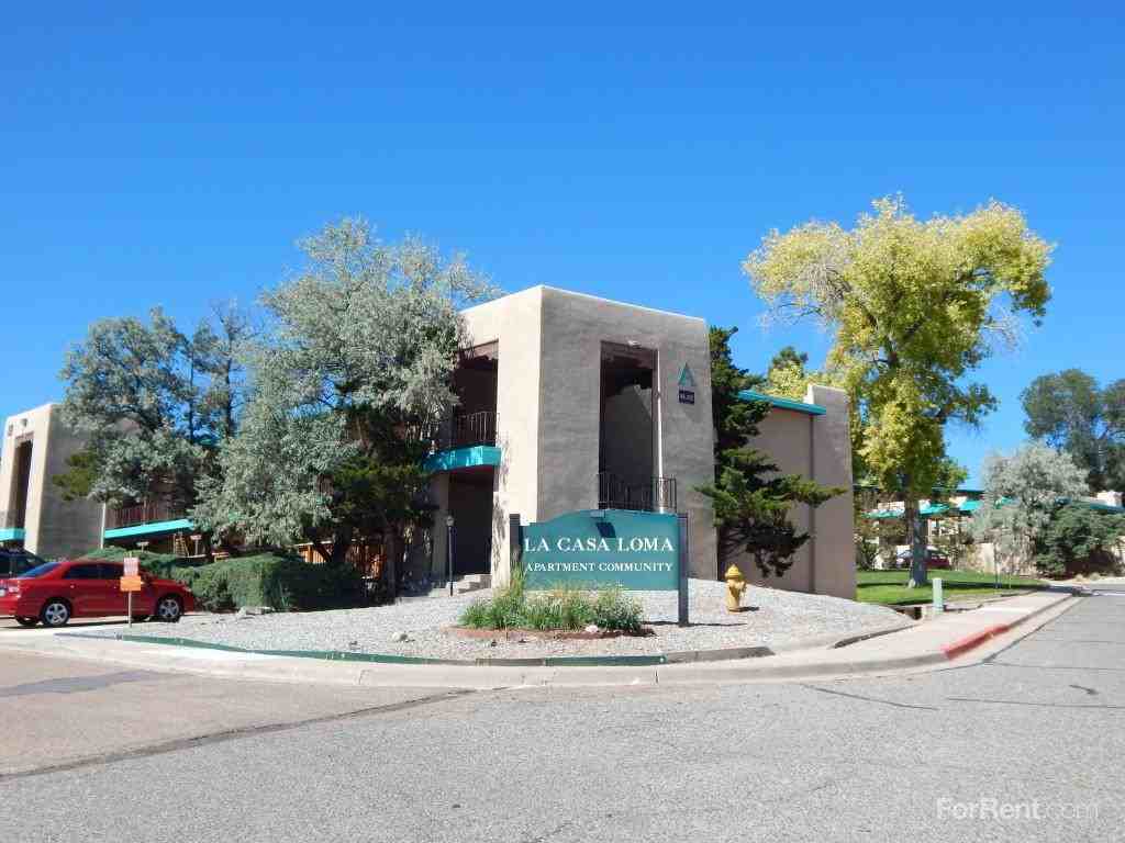 La Casa Loma Apartments - Photo 3 of 20