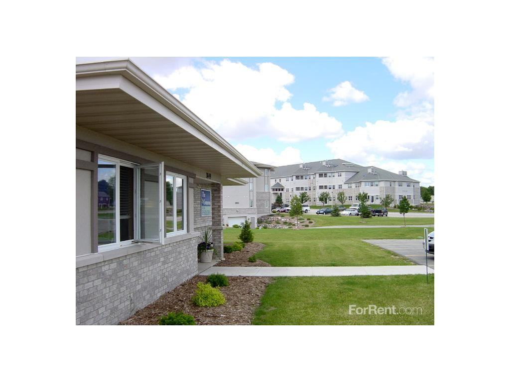 Mendocino Village / The Estates Apartments - Photo 2 of 19