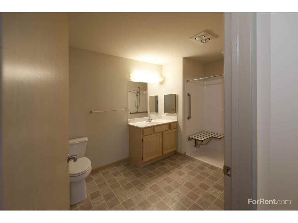 Clarke Square Terrace - 55+ Senior Community - Photo 2 of 9