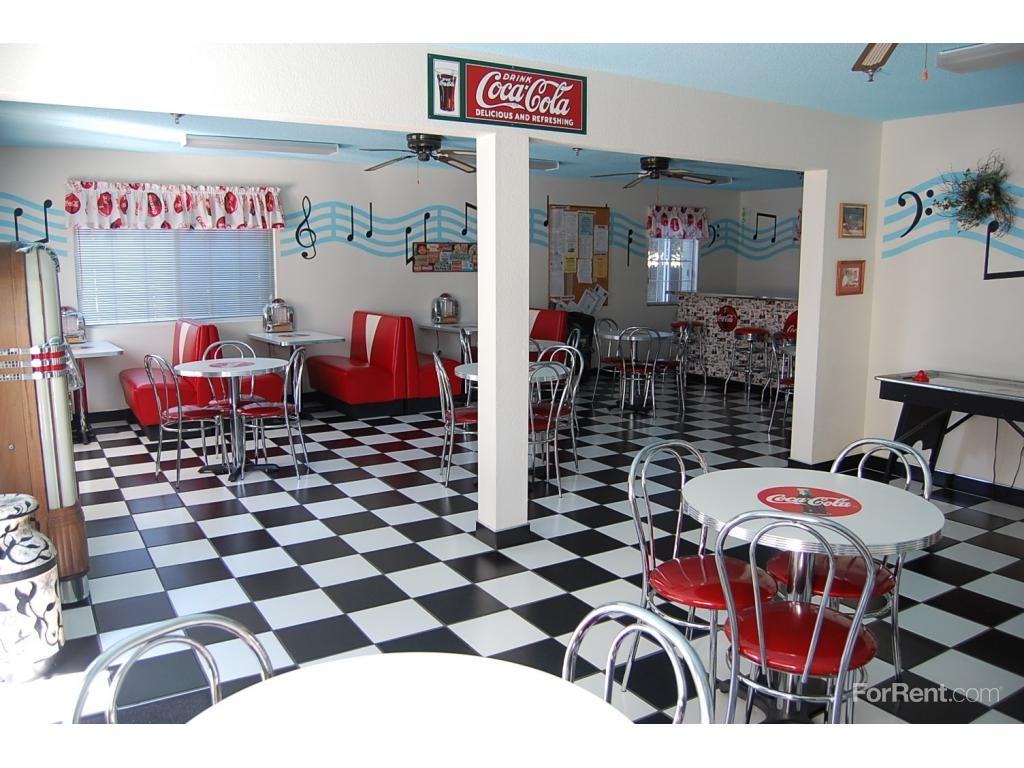 Onan SENIOR Apartments 3305 Sunset Ave, Waukegan, IL 60087 Zumper