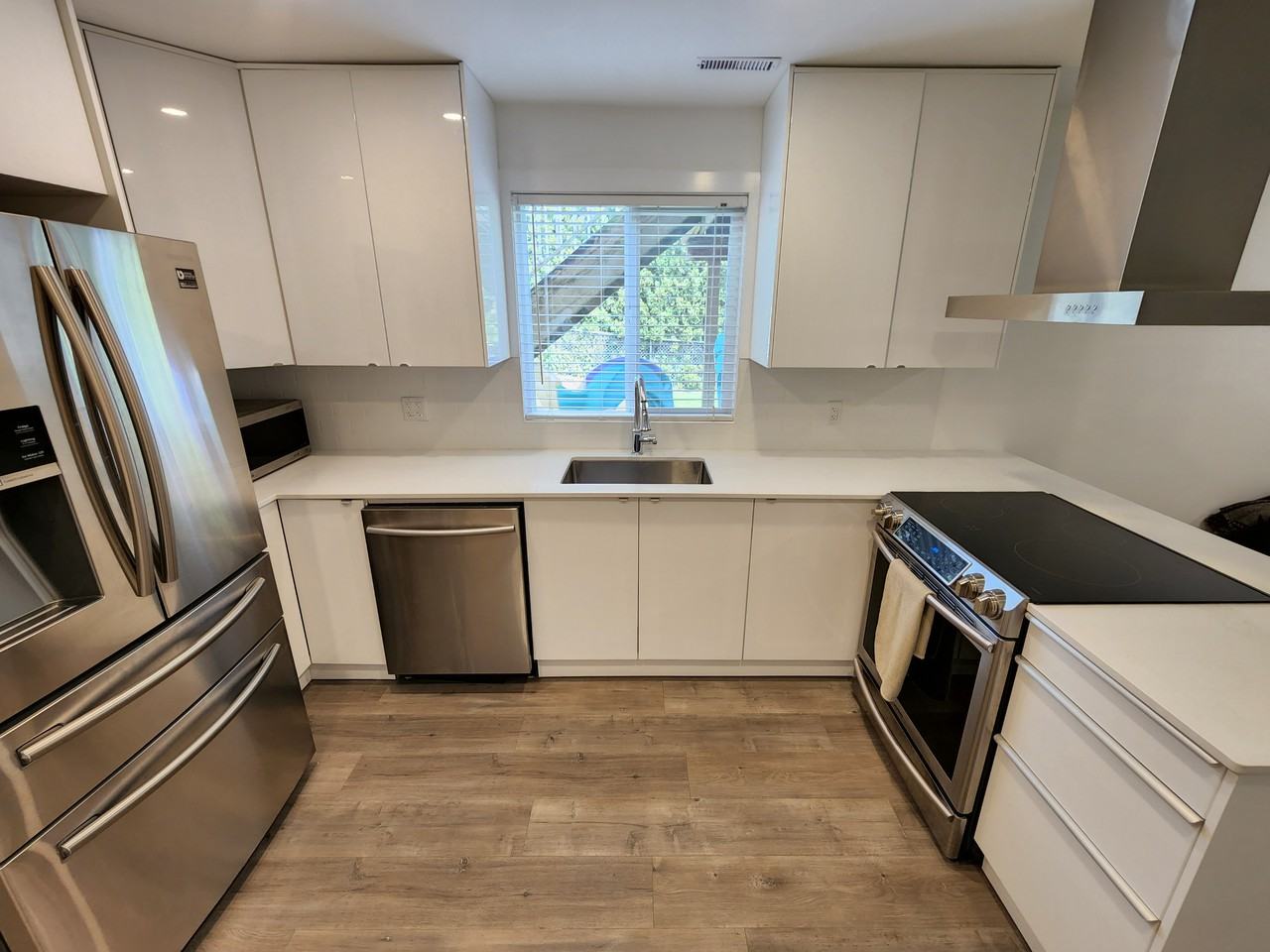 36235 Country Place - Photo 2 of 9