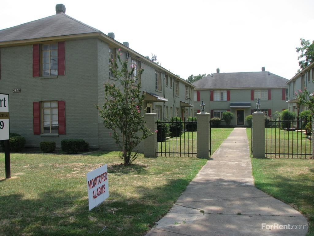 Spring Court Apartments