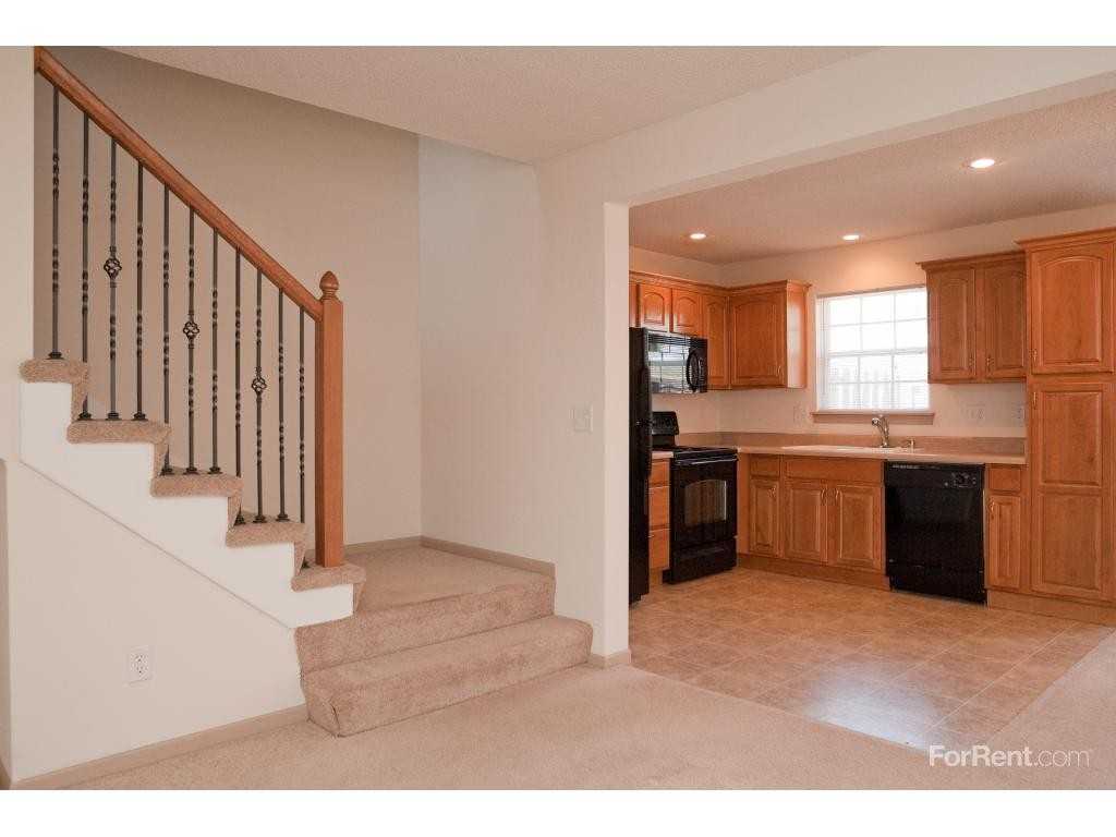 Timbers East Townhomes & Duplexes - Photo 3 of 19