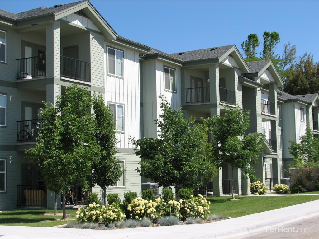 Hope Plaza Apartments - Photo 2 of 3