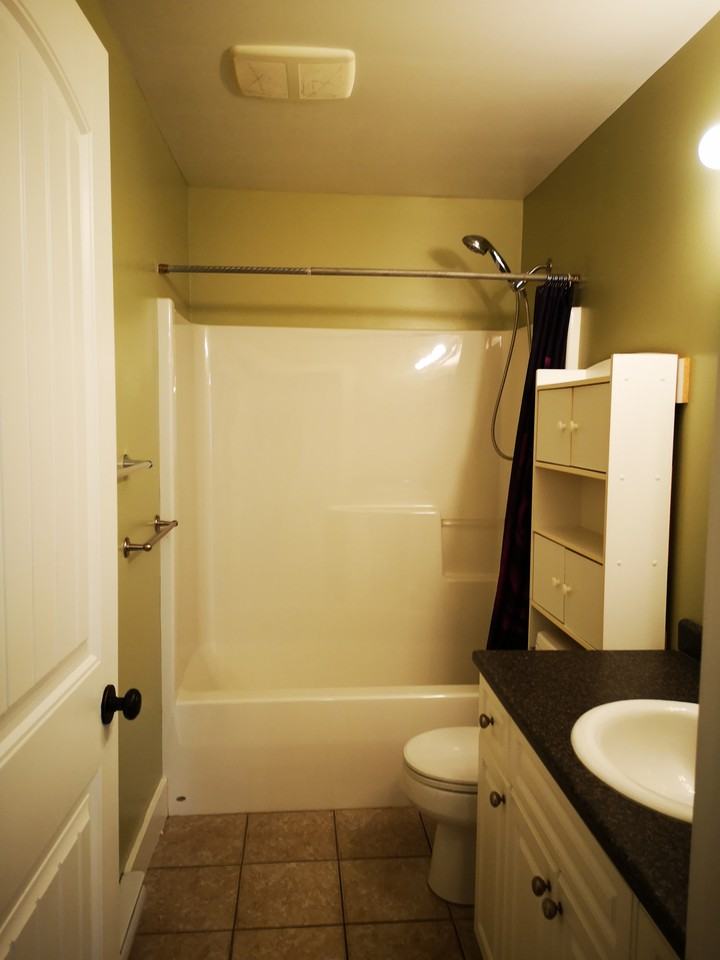 3435 Mary Anne Crescent - Photo 3 of 10