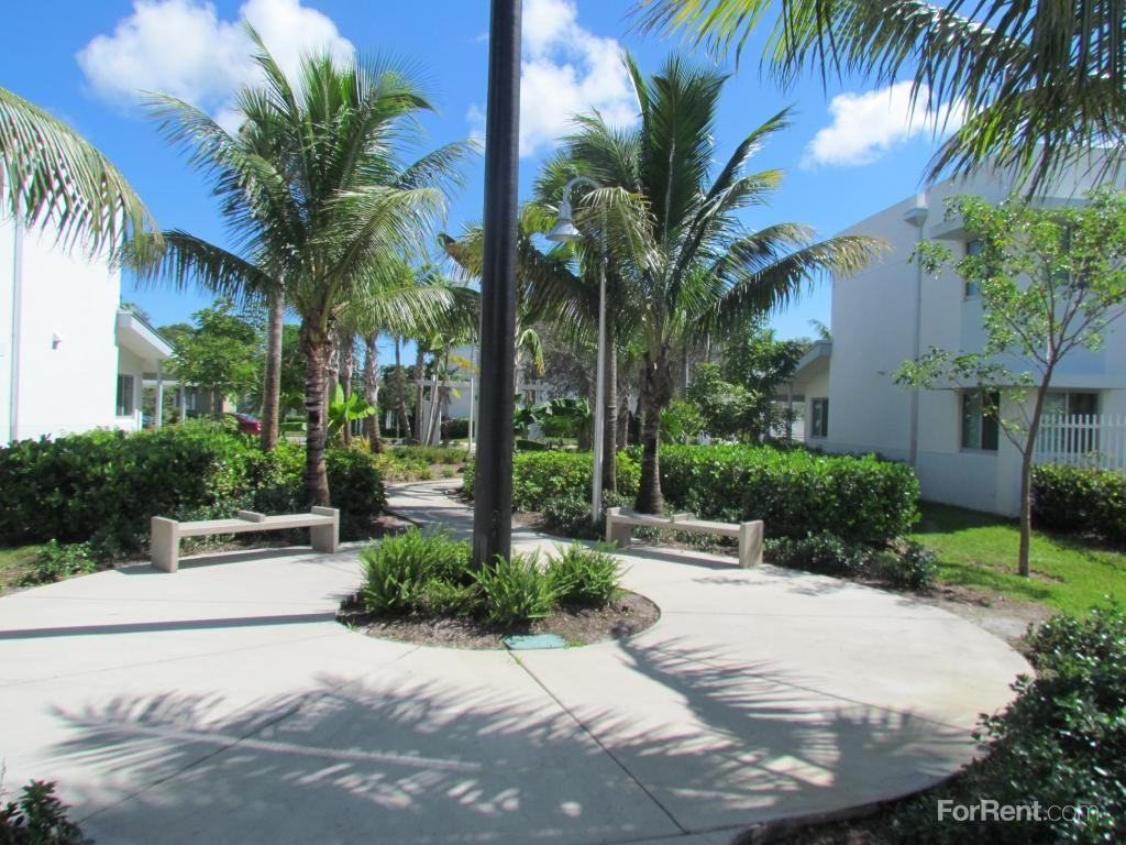 Northwest Gardens III - Photo 2 of 19