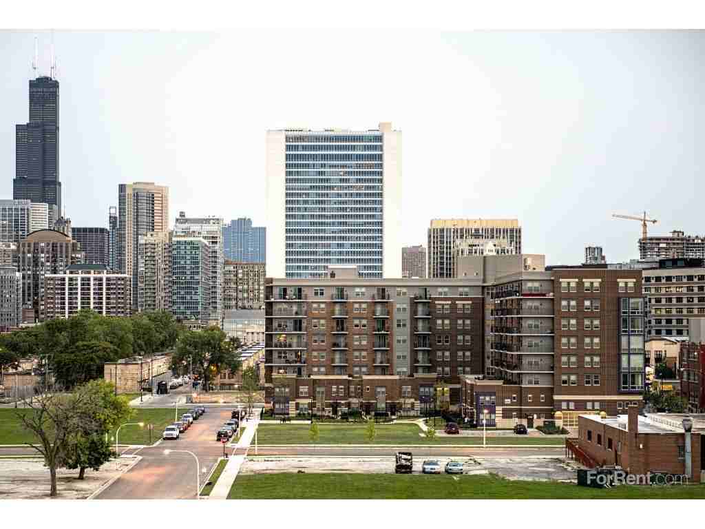 544 Oak - Photo 2 of 16