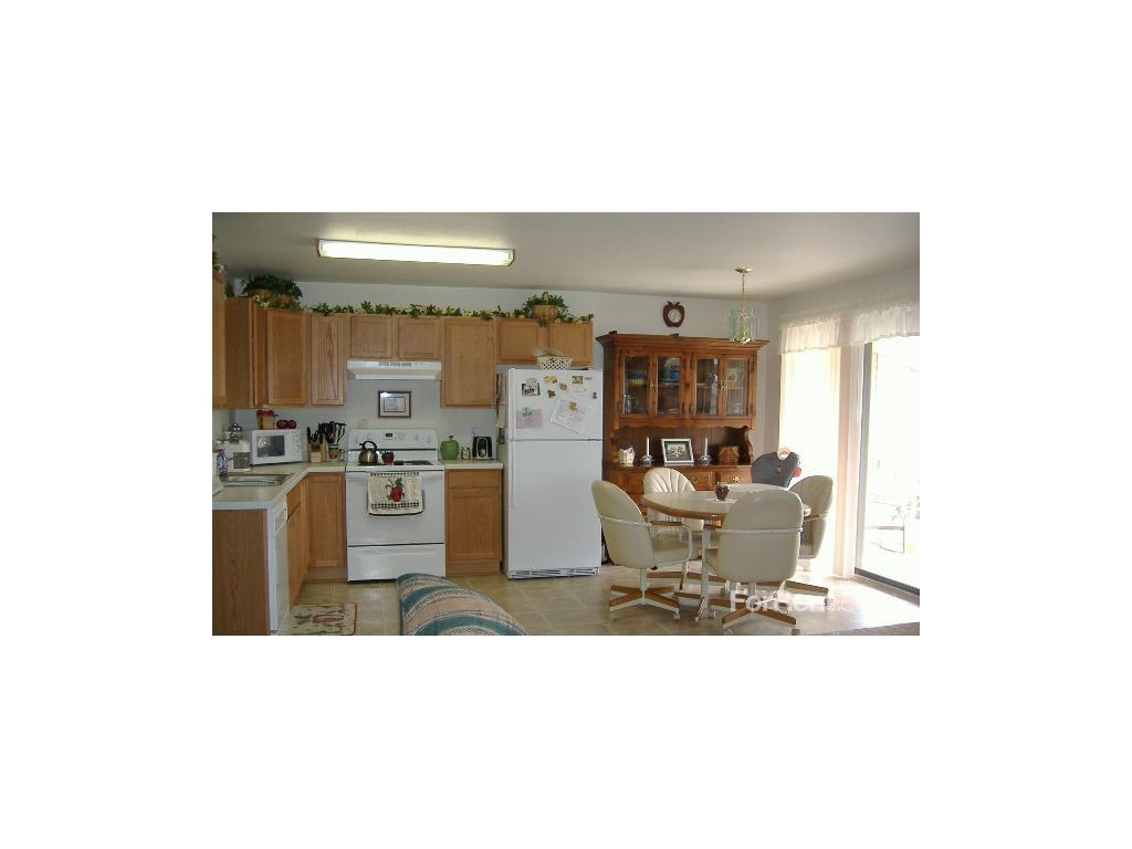 Willow Grove Apartments - Photo 3 of 6