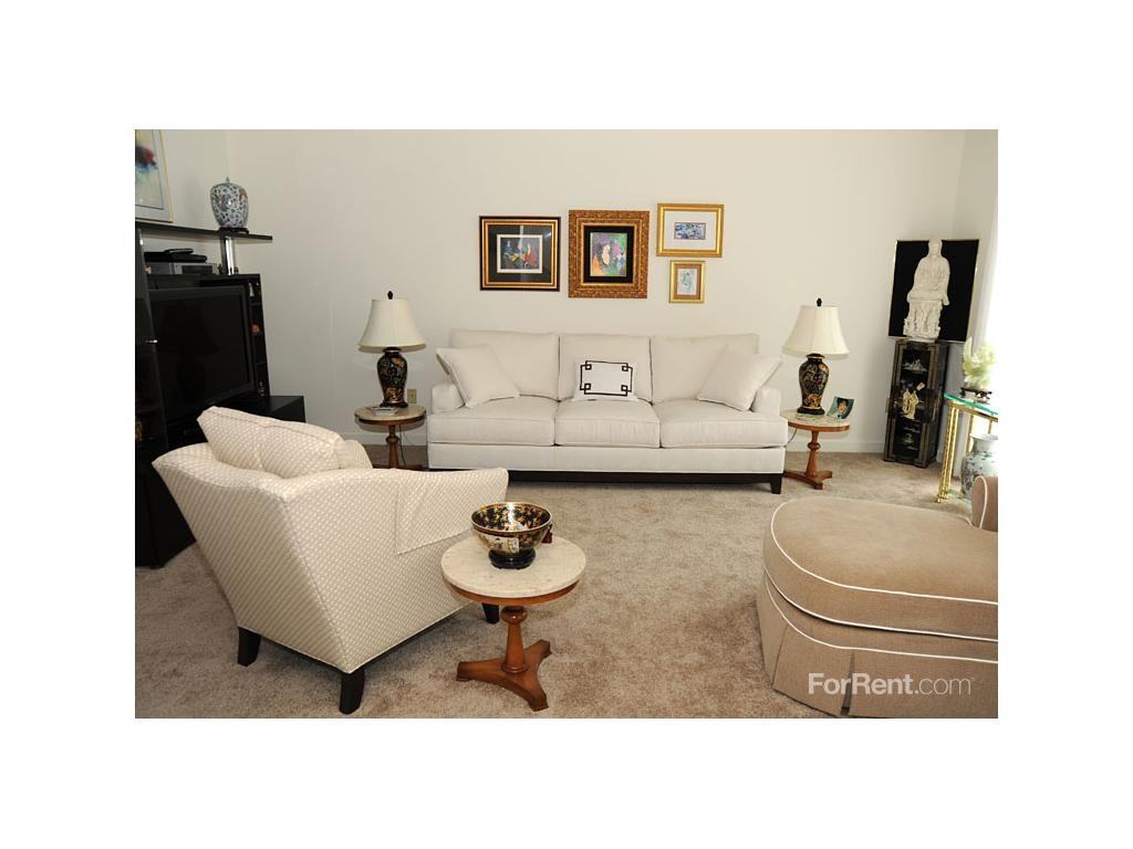 Rosewood - Photo 3 of 19