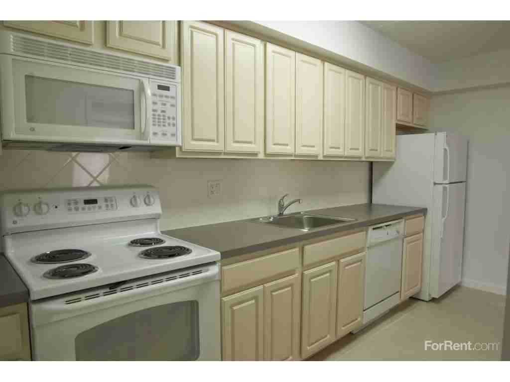 Center Point West - Photo 2 of 19