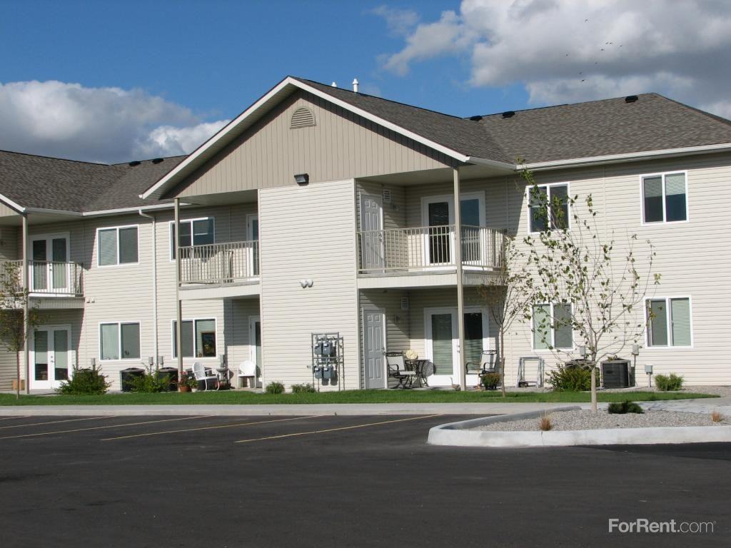 Tomlinson & Associates Senior Properties - Photo 2 of 16